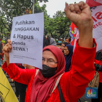 Penampakan Warga Rusunawa Pekasih Demo di Depan Kantor Gubernur DKI