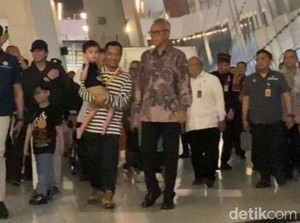 Tiba di Indonesia, 11 WNI yang Dievakuasi dari Iran Asal Jatim dan Kaltim