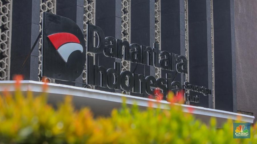 Gedung Danantara Jakarta. (CNBC Indonesia/Faisal Rahman)