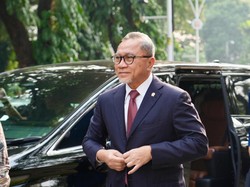 Hadiri Pernikahan Putri Pramono Anung, Menko Zulhas Sampaikan Doa Ini Hadiri Pernikahan Putri Pramono Anung, Menko Zulhas Sampaikan Doa Ini
