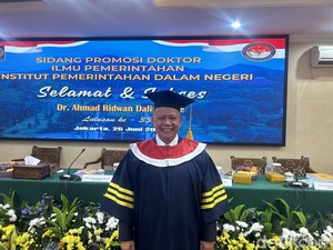 Disertasi Ketahanan Pangan, Praktisi Media Ridwan Dalimunthe Raih Gelar Doktor