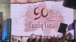 Video Fadli Zon Luncurkan Buku Peringatan 90 Tahun Taufiq Ismail
