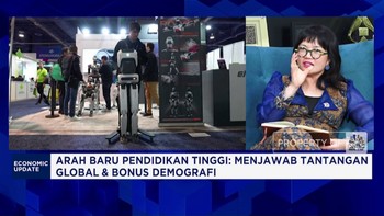 Video: Wamen Stella Minta Sarjana Harus Unggul & Tak Tersaingi AI