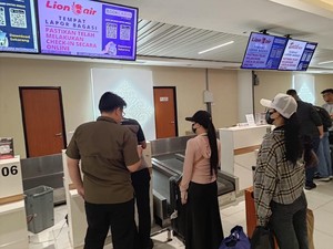 2 WN Vietnam Pengeroyok DJ di Batam Dideportasi