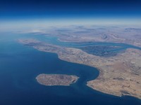 10 Jalur Perdagangan Terpenting Dunia: Selat Hormuz - Terusan Suez