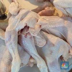 Pemerintah Atur Harga Ayam-di Pasar Dijual Segini, Telur Apa Kabar?