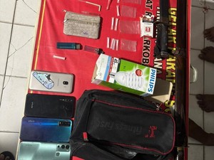 Polisi Sita Tajam dari Kurir Narkoba Saat Penggerebekan Ricuh di Dompu