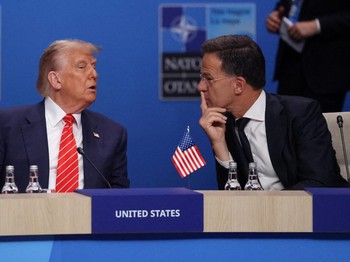 Bos NATO Respons AS Mau "Keluar" dari NATO