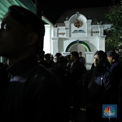 Malam Suci 1 Sura, Kraton Yogyakarta Jadi Pusat Ritual Mubeng Beteng