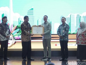Badung Raih Predikat Simpul Jaringan Terbaik Nasional dari ANRI
