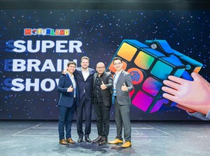 Aksi Memukau Grandmaster Memory Indonesia di Superbrain Show Internasional