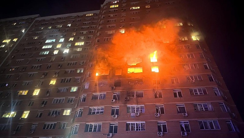 Akibat serangan pesawat nirawak Rusia di Odesa, Ukraina, Sabtu (28/6/2025). (Handout via REUTERS)