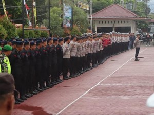 Ribuan Tim Gabungan Amankan Pengesahan Warga PSHT di Trenggalek