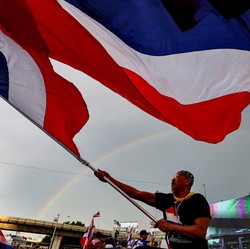 Thailand Chaos! Raja Bakal Lantik Kabinet Baru-PM Cantik Lengser?
