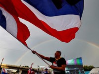 Thailand Chaos! Raja Bakal Lantik Kabinet Baru-PM Cantik Lengser?