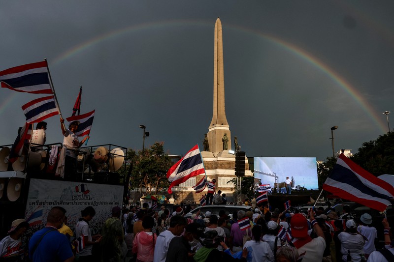 Unjuk rasa antipemerintah terhadap PM Thailand Shinawatra di Bangkok, Thailand, Sabtu (29/6/2025). (REUTERS/Chalinee Thirasupa) Unjuk rasa antipemerintah terhadap PM Thailand Shinawatra di Bangkok, Thailand, Sabtu (29/6/2025). (REUTERS/Chalinee Thirasupa)