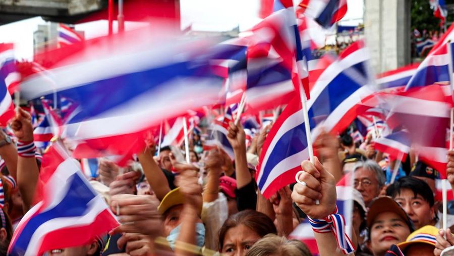 Unjuk rasa antipemerintah terhadap PM Thailand Shinawatra di Bangkok, Thailand, Sabtu (29/6/2025). (REUTERS/Chalinee Thirasupa)