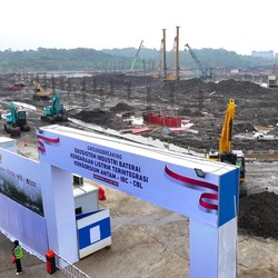 RI Bangun Ekosistem Baterai EV Rp 96 T, Ini Porsi Saham BUMN & China