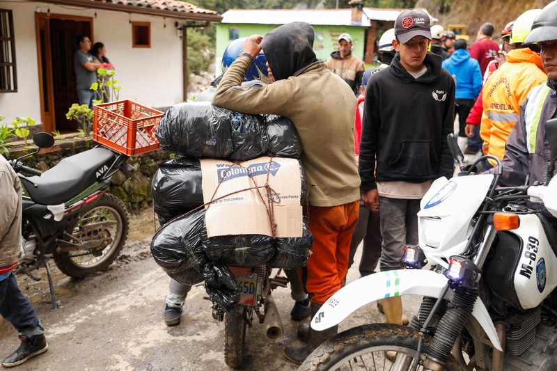 Kerusakan akibat banjir di El Caney, Venezuela, Sabtu (28/6/2025). (REUTERS/Leonardo Fernandez Viloria) Kerusakan akibat banjir di El Caney, Venezuela, Sabtu (28/6/2025). (REUTERS/Leonardo Fernandez Viloria)
