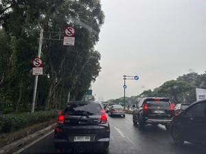 War Parkir di Jakarta Fair 2025 Masih Berlangsung, Makin Sore Makin Padat