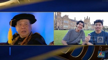 Chairul Tanjung Lepas Siswa SMA Unggulan CT Arsa Angkatan ke-5