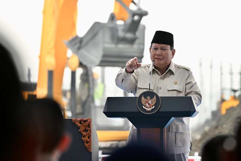 Goundbreaking ekosistem industri kendaraan listrik terintegrasi di Karawang, Jawa Barat, Minggu (29/6/2025). (YouTube/Sekretariat Presiden)