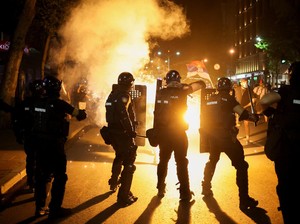 Video: Serbia Memanas, Demonstrasi Antipemerintah Berujung Ricuh