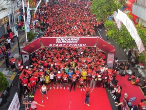 Semarak Soekarno Run di Nganjuk Diikuti Mantan Pemain Timnas-Selebritas