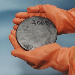 Iran Punya Uranium Berlimpah, Bisa Ciptakan 9 Bom Nuklir Lebih