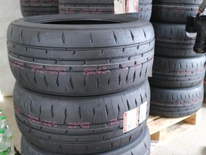 Penjualan Mobil Turun Berimbas ke Pabrikan Ban?