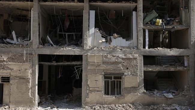 Potret Penjara Evin di Iran Rusak Parah Dibombardir Israel, 71 Tewas