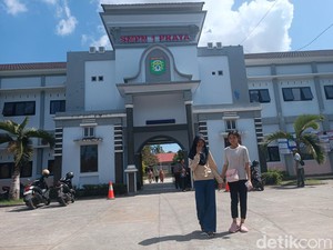 SMPN 1 Praya Masih Jadi Incaran Saat SPMB di Lombok Tengah