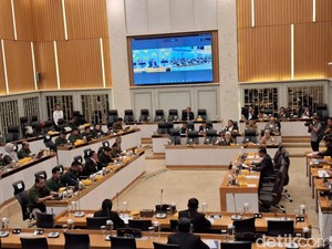 Skandal Beras Murah Dibongkar! SPHP Dioplos, Outletnya Siluman