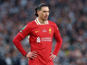 Napoli Mundur Buru Nunez, Liverpool Tolak Turunkan Harga Sang Pemain
