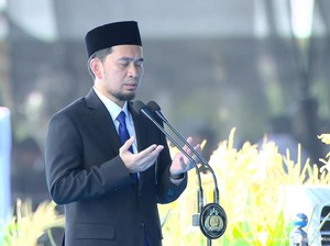 Video Doa UAH: Harap Hari Bhayangkara Jadi Penyatu Anak-anak Bangsa