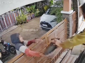 Viral Maling Panjat Pagar-Curi Spion Fortuner di Bogor, Polisi Selidiki