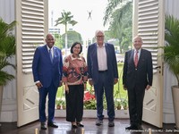 Sri Mulyani Temui Penasihat Bos Bank Dunia & IMF, Ada Apa?