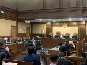 Tom Lembong Cerita Momen Jadi Tersangka: Boleh Dibilang Kaget Nggak Kaget