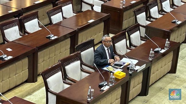 Farid Azhar Nasution Usung 6 Program, Mau LPS Borong SBN Asing