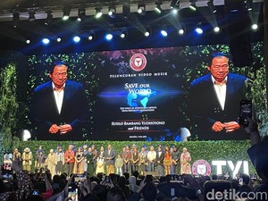 SBY Tak Lagi Bicara Kuasa, Kini Bernyanyi untuk Semesta