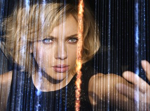 Sinopsis Film Lucy, Eksplorasi Kekuatan Otak Manusia