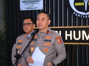 Polri Kerahkan 4 Kapal Bantu Pencarian Korban KMP Tunu Pratama Jaya