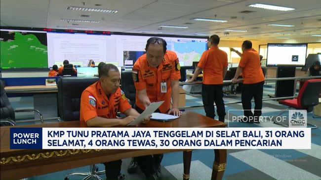 KMP Tunu Pratama Jaya Tenggelam di Selat Bali: 31 Selamat, 4 Tewas