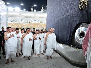Prabowo Tunaikan Ibadah Umrah di Sela Kunjungan Kenegaraan ke Arab Saudi