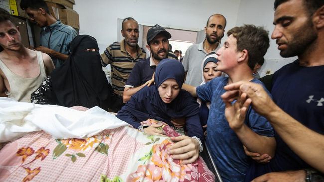 Potret Duka Direktur RS Indonesia di Gaza Sekeluarga Dibunuh Israel