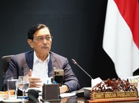 Luhut Uji Coba Digitalisasi Bansos, Banyuwangi Jadi Percontohan