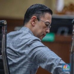 Breaking News: Eks Mendag Tom Lembong Divonis 4,5 Tahun Penjara