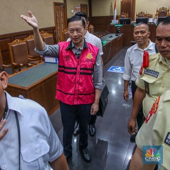Detik-Detik Eks Mendag Tom Lembong Dituntut 7 Tahun Penjara