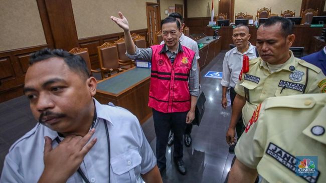 Detik-Detik Eks Mendag Tom Lembong Dituntut 7 Tahun Penjara