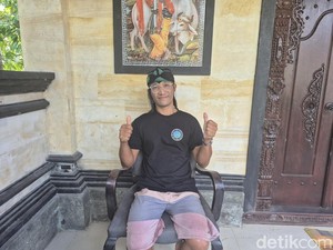 Agung Ketut Rai, Penjual Kelapa Jadi Idola Pop Bali Lewat Timpal Sirep